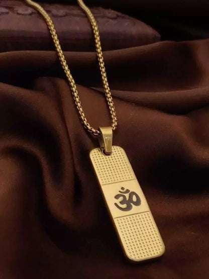 OM 22K Gold Pendant with Chain | Platted Dotted Pendant with Chain